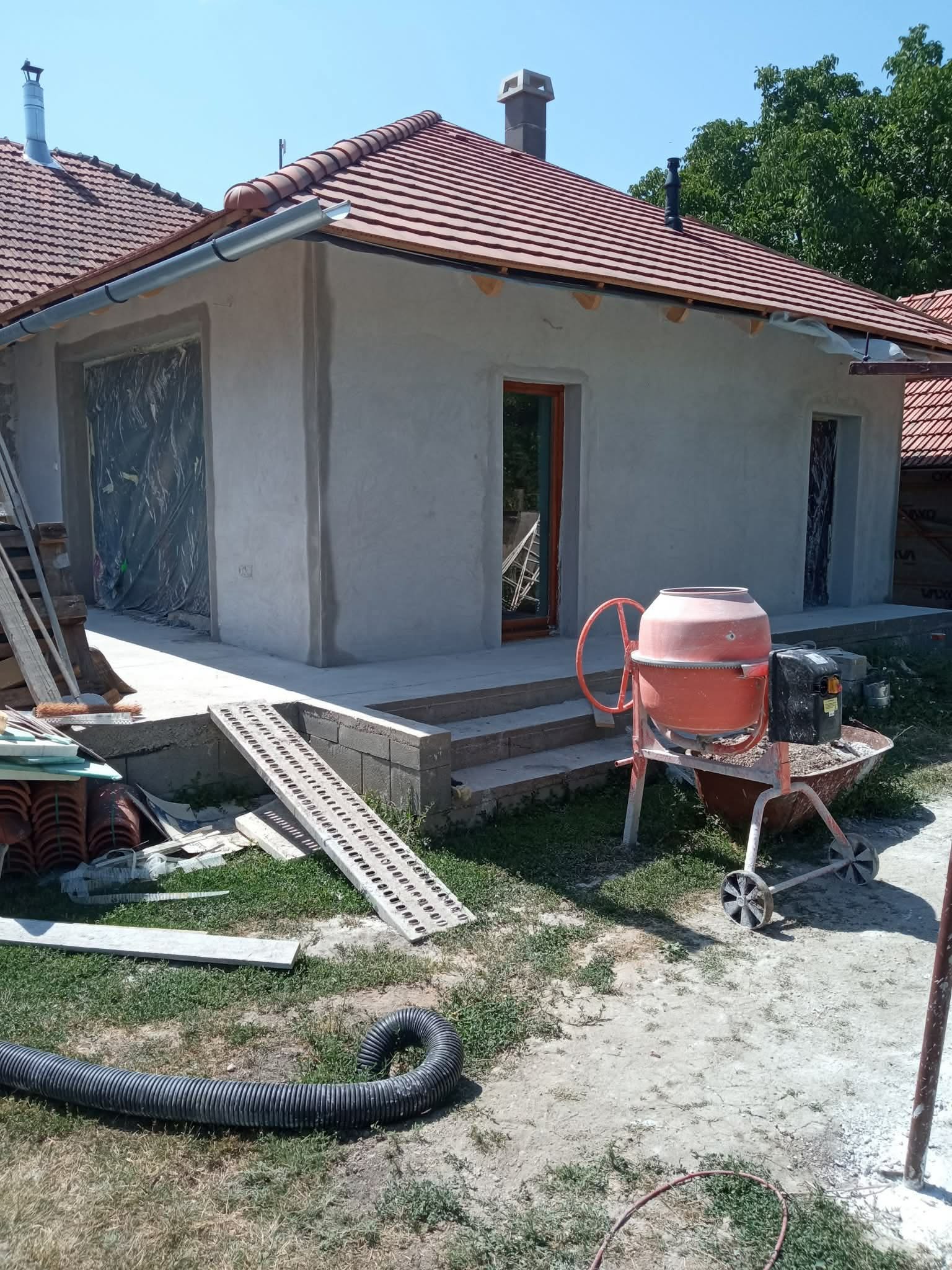 Vakolás + nádszigetelés